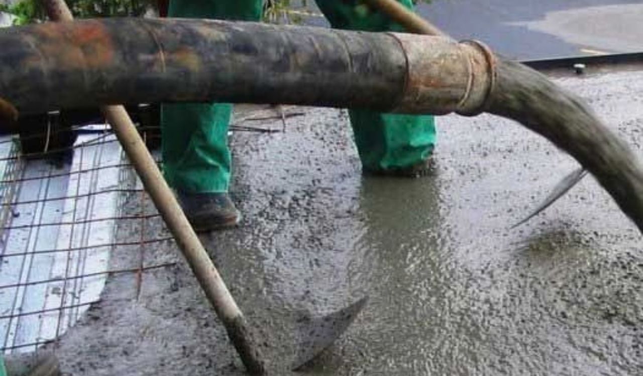 How Water Reducing Admixtures Improve Concrete Mix Design