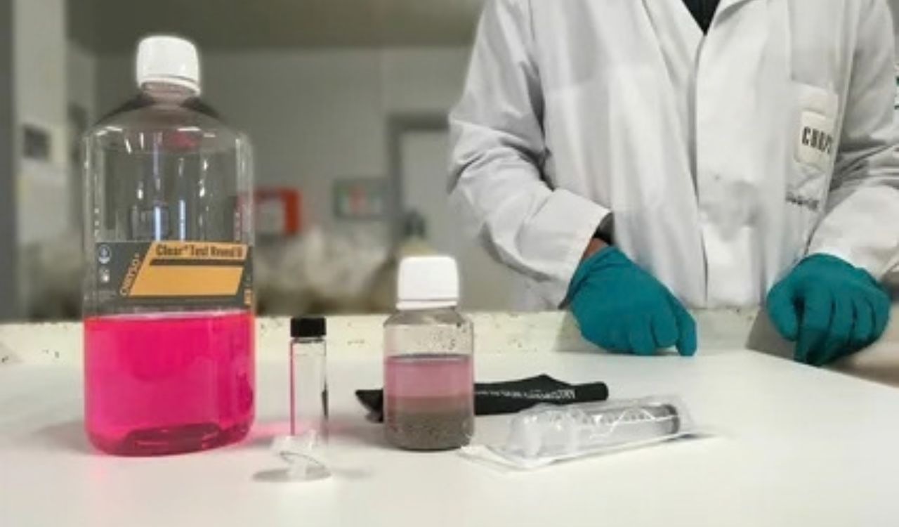 Electrostatic Repulsion vs Steric Hindrance